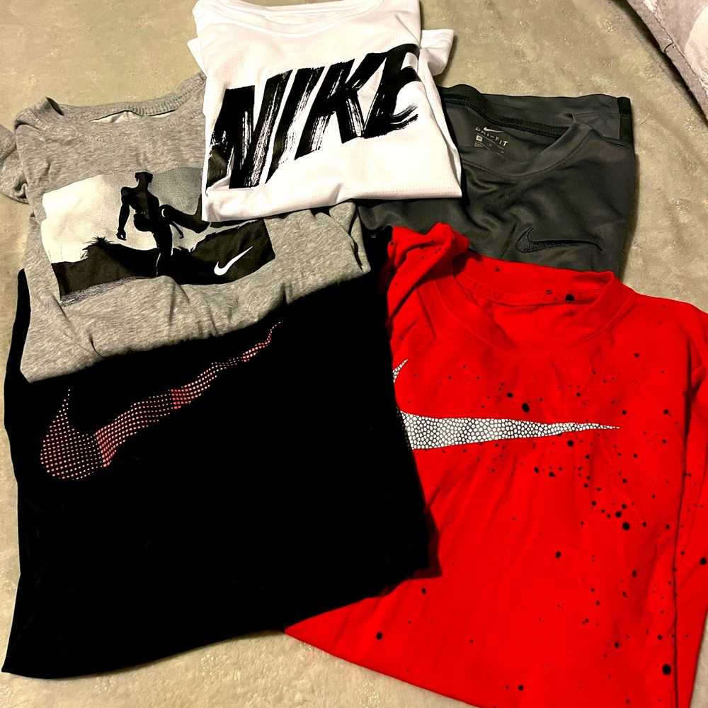 Boys size medium Nike shirts